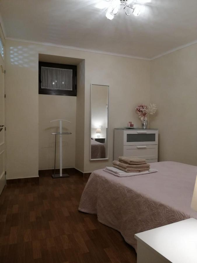 Apartamento Entrecaminos Setenil De Las Bodegas ภายนอก รูปภาพ